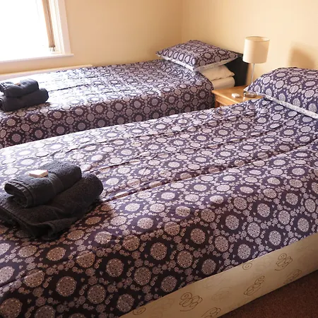 Boaters Guesthouse-2